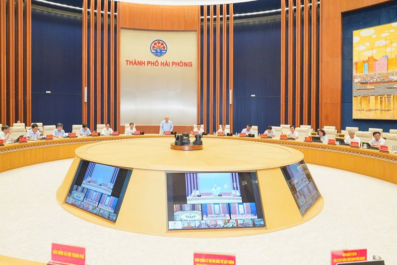 UBND thành phố họp Phiên thường kỳ tháng 7/2026: Đẩy mạnh các giải pháp quyết liệt thực hiện kịch bản tăng trưởng